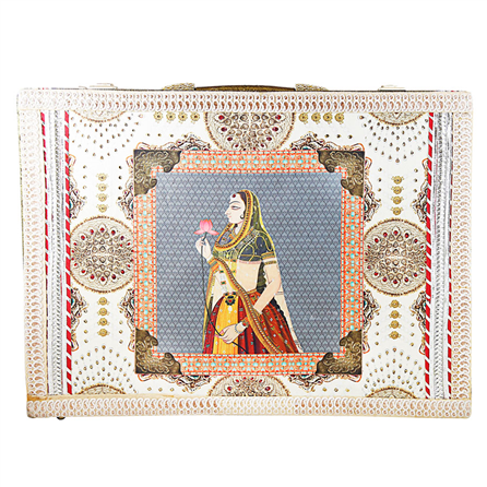 Lady with Lotus Small Trunk PGBT16