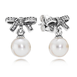 Pandora Delicate Sentiments Earrings