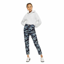 Topshop Moto Camoflage Diamante Mom Jeans 02M24MIND